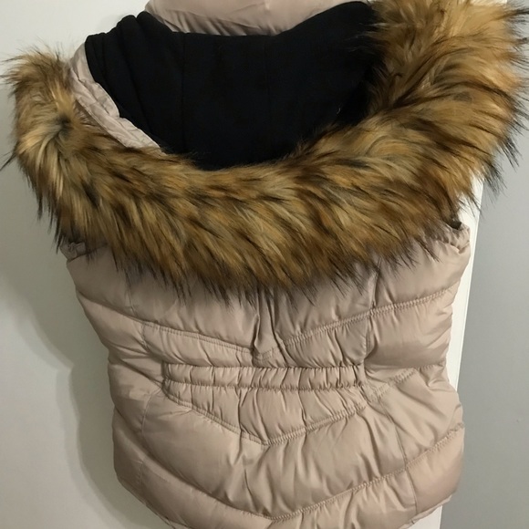 NWT Canada Weather Gear vest - Picture 2 of 8